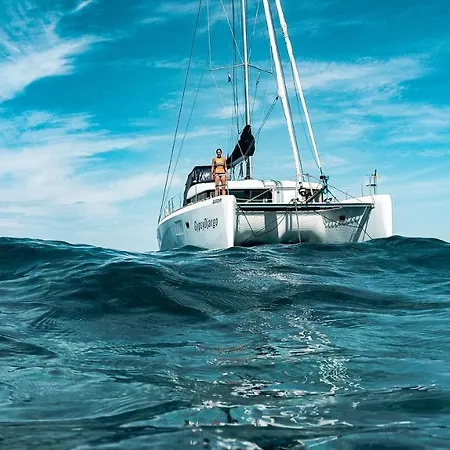 Hotel na wodzie Croatia By Luxury Catamaran *